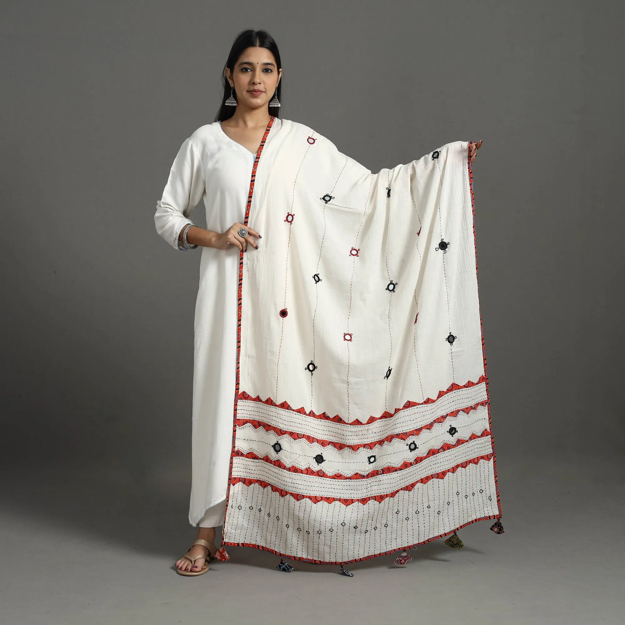 Applique Patchwork Cotton Tagai Kantha Dupatta 67