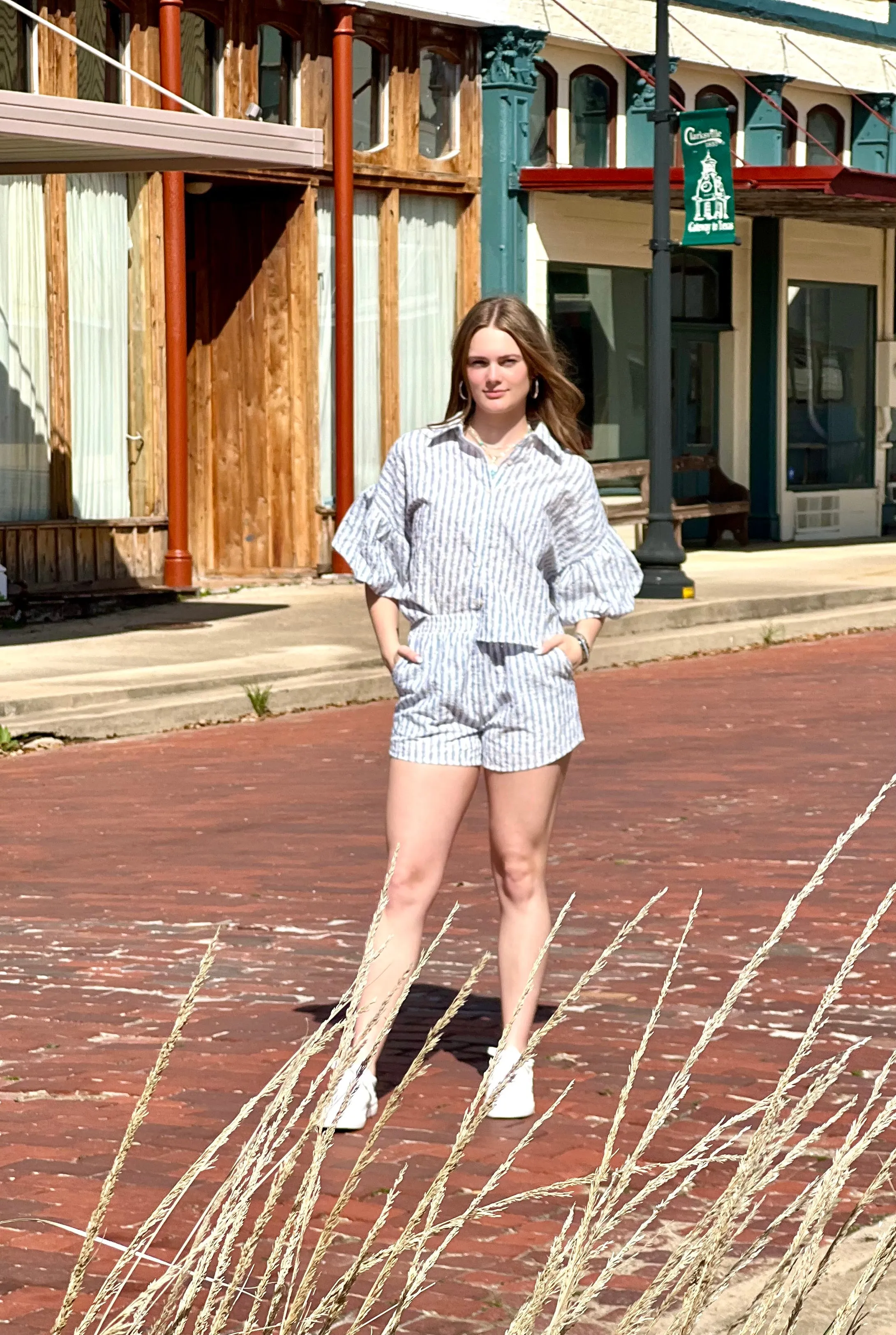 Button up Lace Eyelet Top blue/White