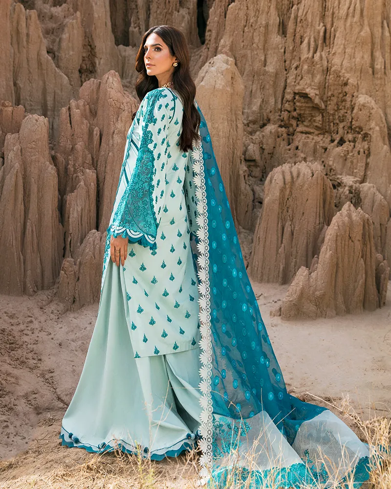 Maria Osama Khan Nasheman-05 Pariwash Premium Lawn Collection 2022